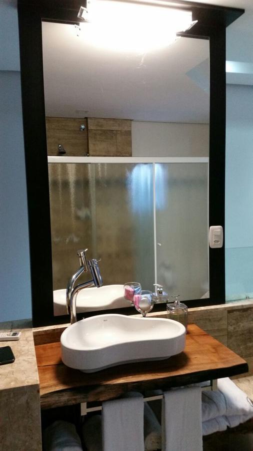 Hotel Vanes Coronel Freitas Ruang foto